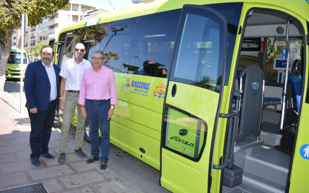 El Ayuntamiento de Rincón de la Victoria pone en marcha la nueva línea de Transporte Público con un trayecto que recorrerá las urbanizaciones de Añoreta y Parque Victoria